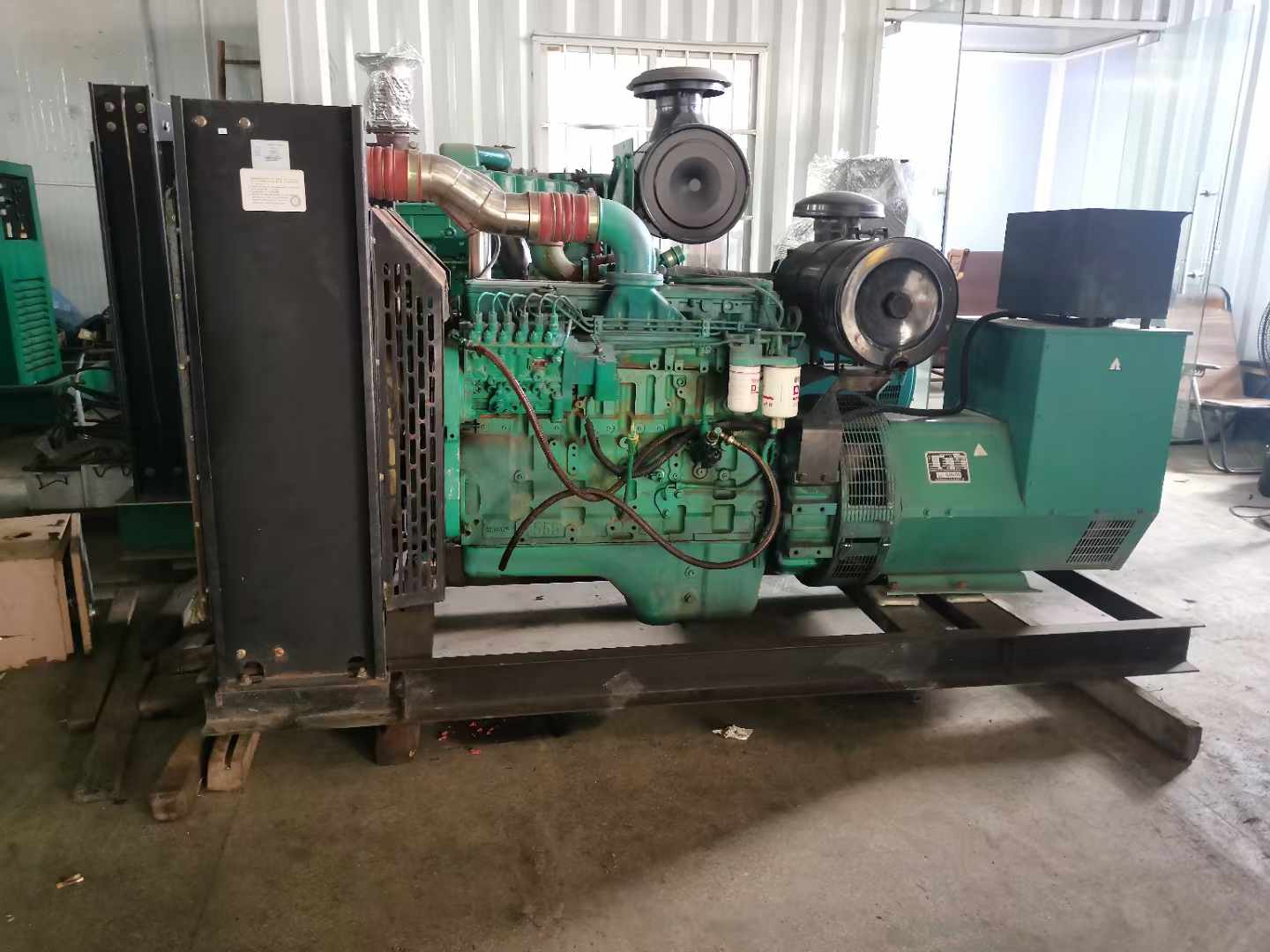 墨脱发电机租赁如何确定电缆的承载电流是否在安全范围内？