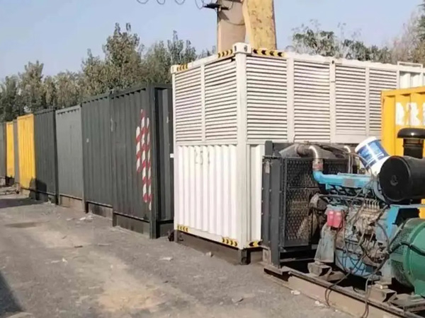 墨脱200KW柴油发电机机组每小时油耗是多少？